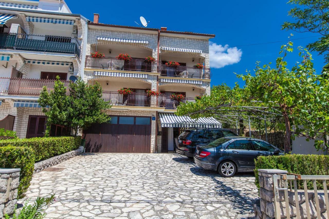 Villa Lesic Dramalj Ngoại thất bức ảnh
