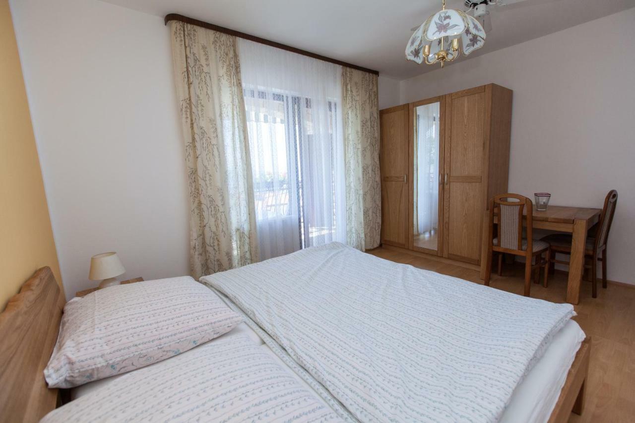 Villa Lesic Dramalj Ngoại thất bức ảnh